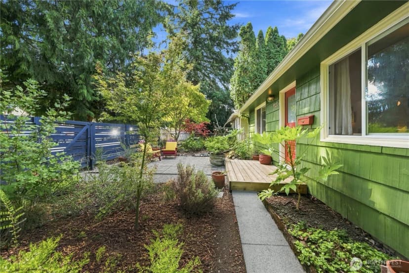 Property photo for 9223 21st Avenue Sw, Seattle photo 27