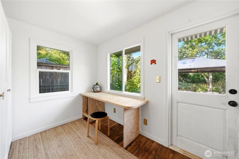 Property photo for 9223 21st Avenue Sw, Seattle photo 15