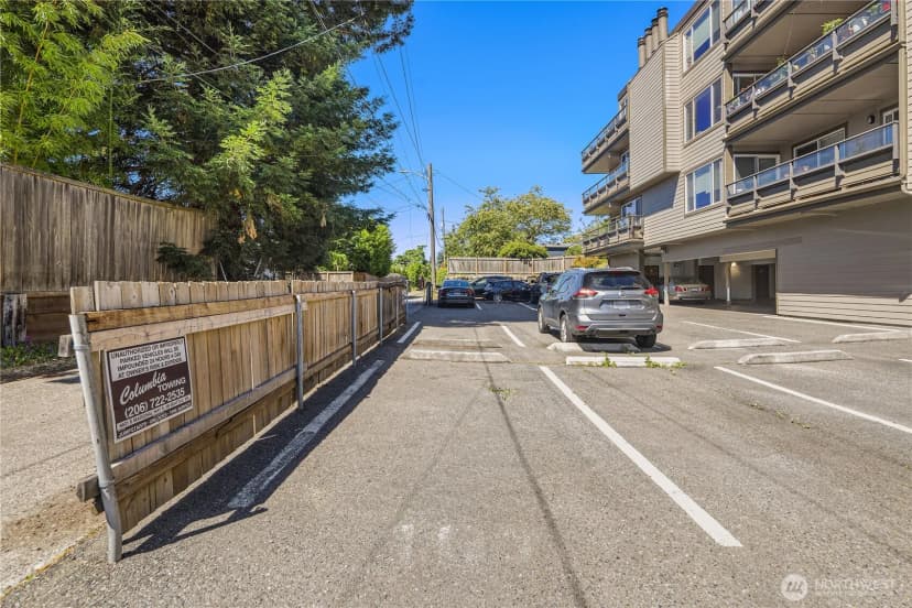 Property photo for 6055 35th Avenue Sw #107, Seattle photo 20