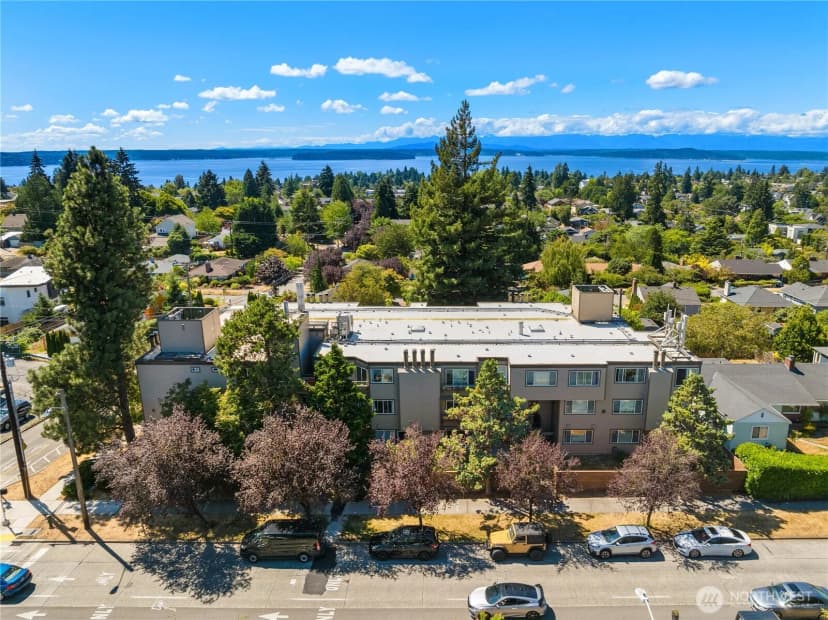 Property photo for 6055 35th Avenue Sw #107, Seattle