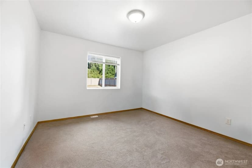 Property photo for 815 Cody Street Se, Rainier photo 13