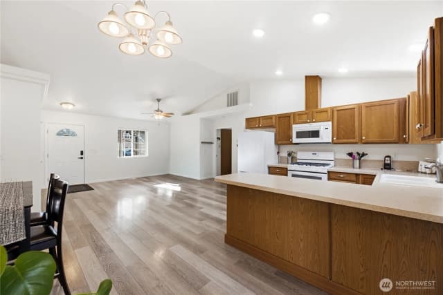 Property photo for 815 Cody Street Se, Rainier photo 5