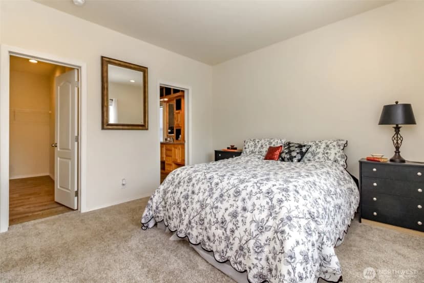 Property photo for 2101 S 324th Street #215, Federal Way photo 13