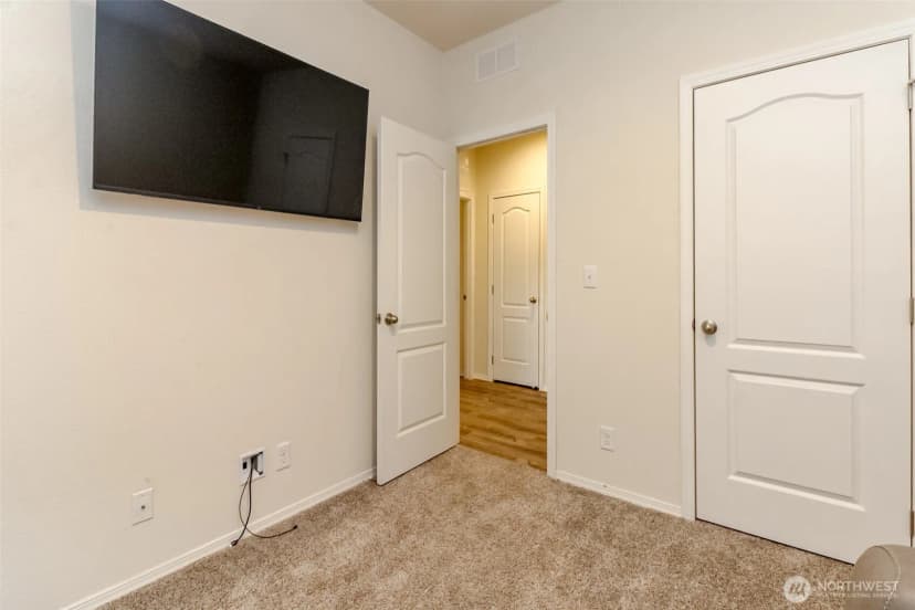 Property photo for 2101 S 324th Street #215, Federal Way photo 22