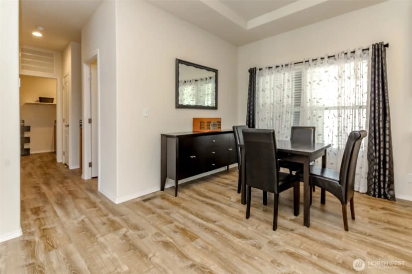Property photo for 2101 S 324th Street #215, Federal Way photo 11