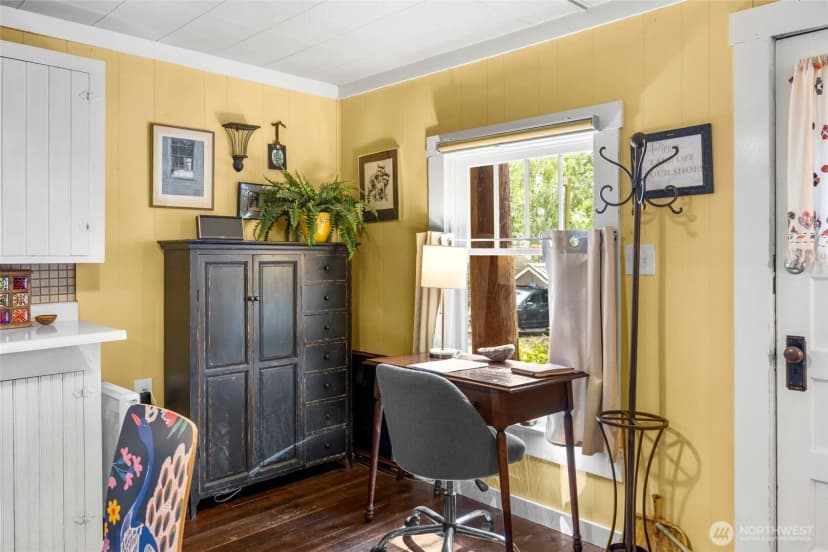 Property photo for 16763 Chilberg Avenue, La Conner photo 15
