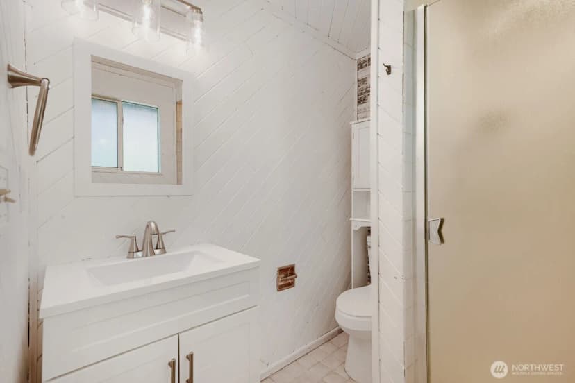 Property photo for 28605 51st Place S, Auburn photo 13