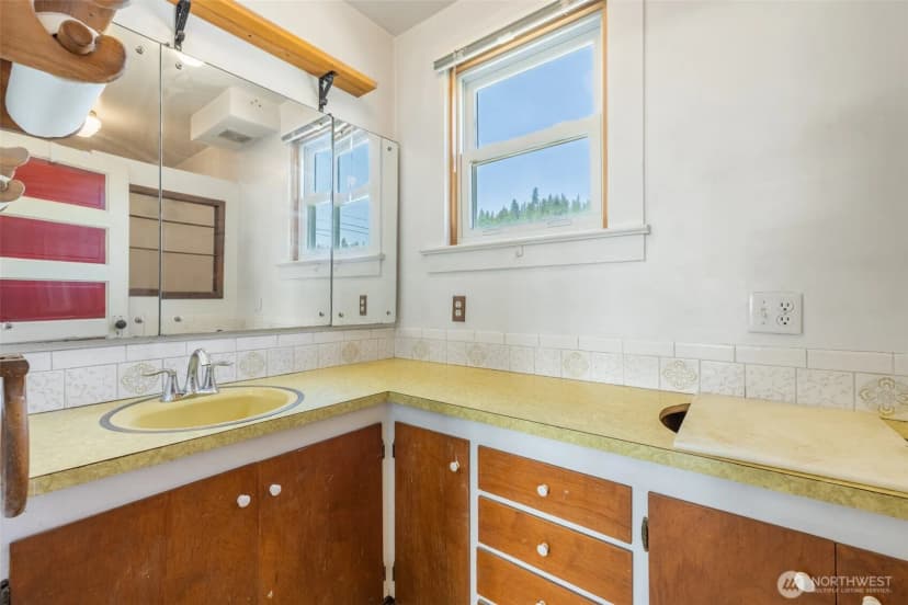 Property photo for 309 Peoh Avenue, Cle Elum photo 21