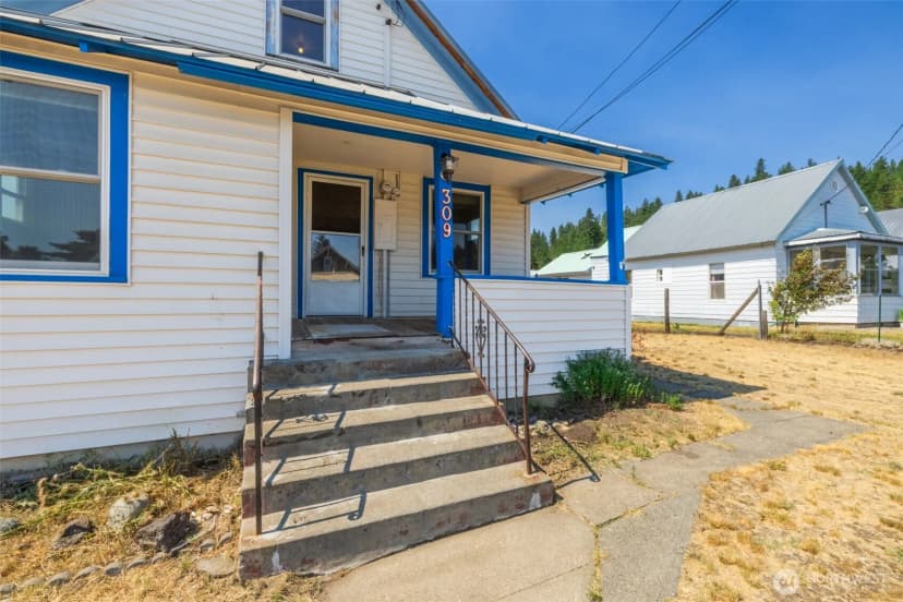 Property photo for 309 Peoh Avenue, Cle Elum photo 11