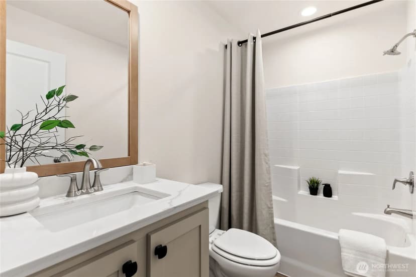 Property photo for 18429 Se Covington Sawyer Road, Kent photo 33