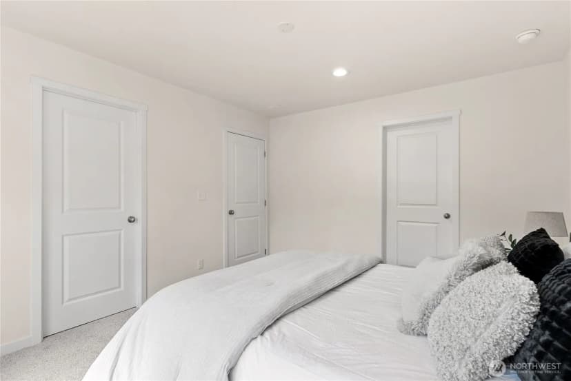 Property photo for 18429 Se Covington Sawyer Road, Kent photo 36