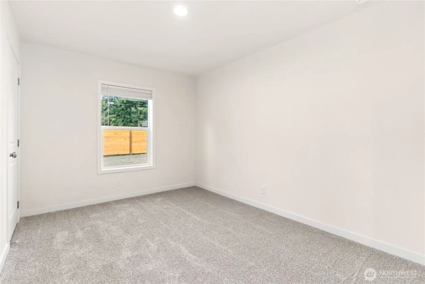 Property photo for 18429 Se Covington Sawyer Road, Kent photo 32