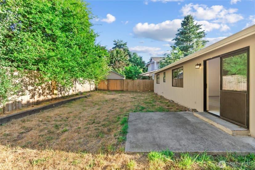 Property photo for 3832 Blue Finch Court Se, Lacey photo 20