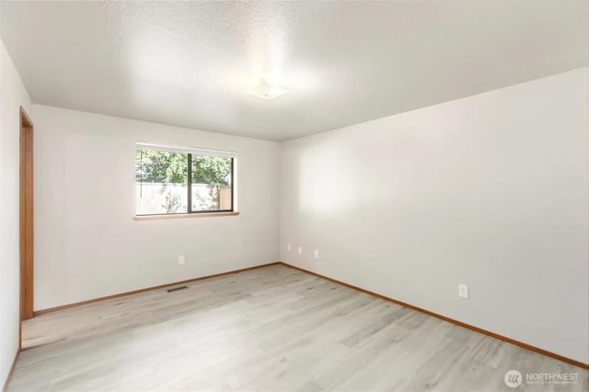 Property photo for 3832 Blue Finch Court Se, Lacey photo 10