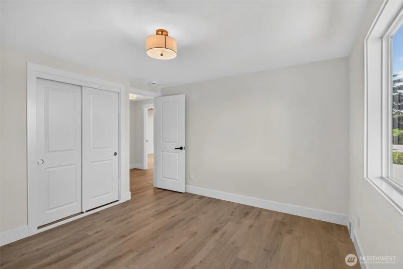 Property photo for 2819 Louise Avenue W, University Place photo 28
