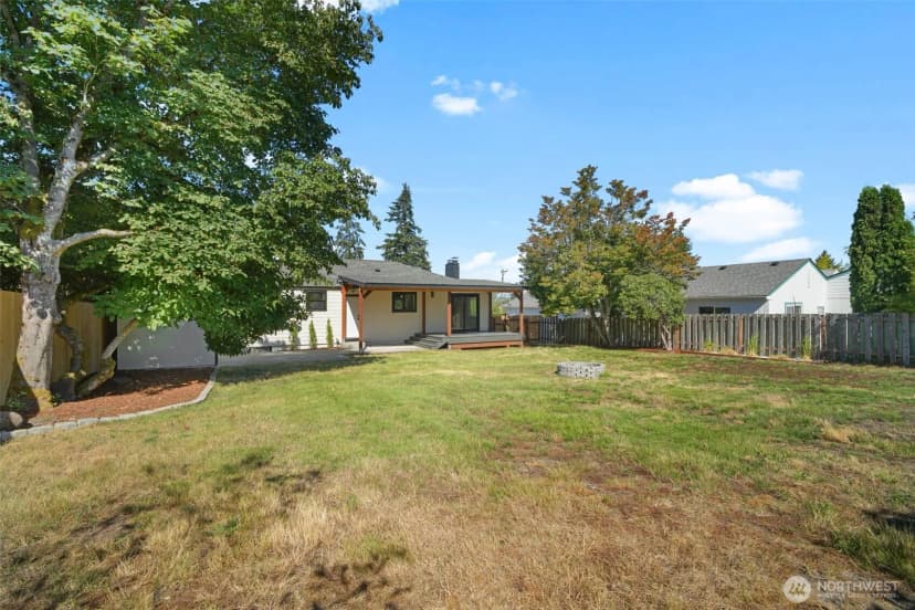 Property photo for 2819 Louise Avenue W, University Place photo 18