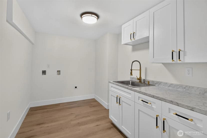 Property photo for 2819 Louise Avenue W, University Place photo 33