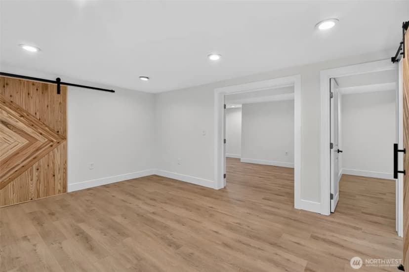 Property photo for 2819 Louise Avenue W, University Place photo 37