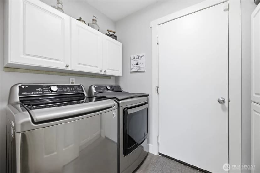 Property photo for 23404 Se 263rd Street, Maple Valley photo 15