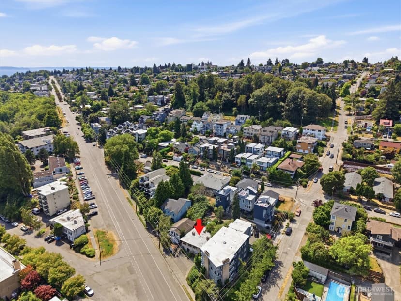 Property photo for 2657 Thorndyke Avenue W, Seattle photo 15
