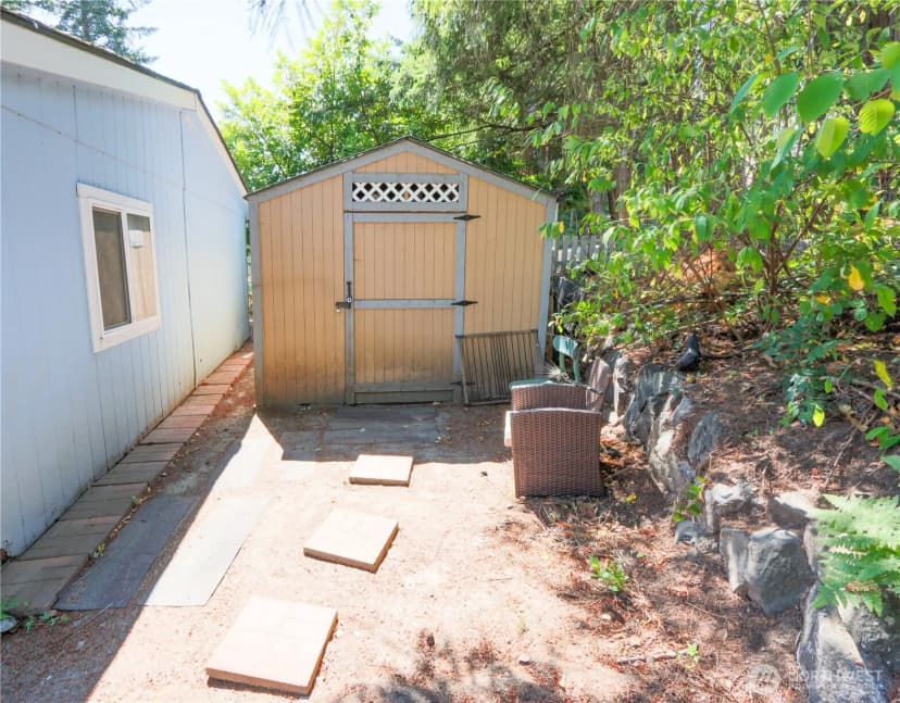 Property photo for 9065 Steele Creek Loop Ne, Bremerton photo 17