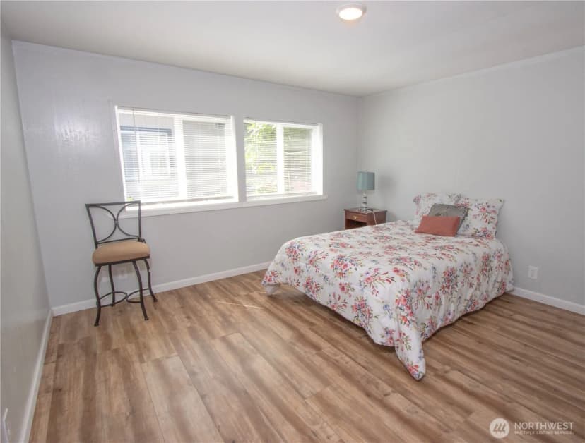 Property photo for 9065 Steele Creek Loop Ne, Bremerton photo 14