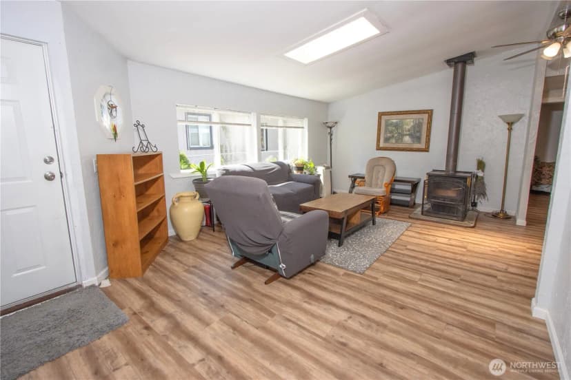 Property photo for 9065 Steele Creek Loop Ne, Bremerton photo 9