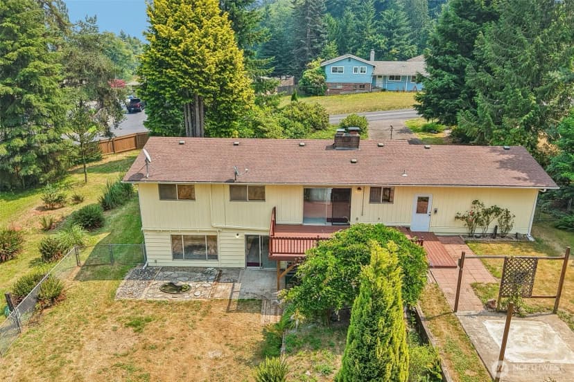 Property photo for 31 Cedar Gates Road, Longview photo 37