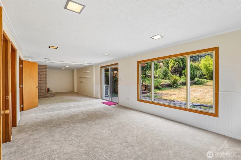 Property photo for 31 Cedar Gates Road, Longview photo 25