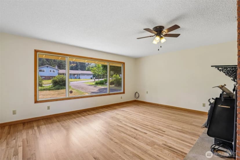 Property photo for 31 Cedar Gates Road, Longview photo 7
