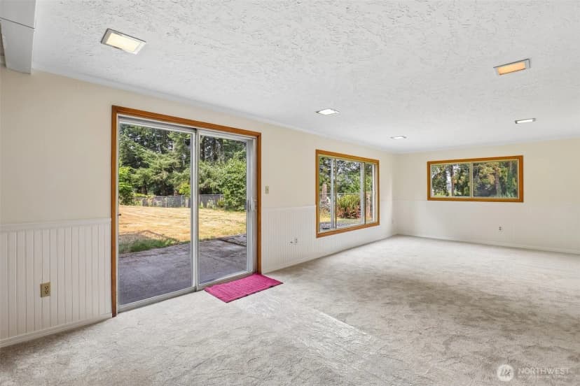 Property photo for 31 Cedar Gates Road, Longview photo 24