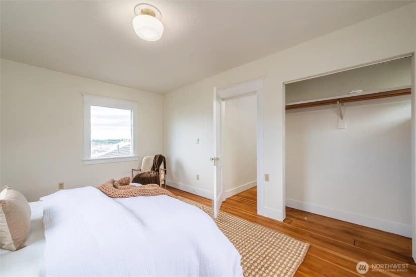 Property photo for 607 Warren Avenue, Everett photo 30