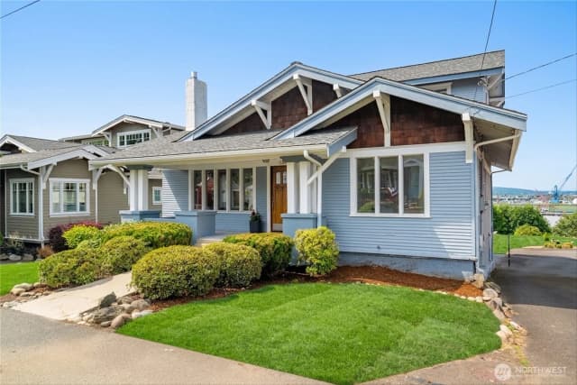 Property photo for 607 Warren Avenue, Everett photo 3