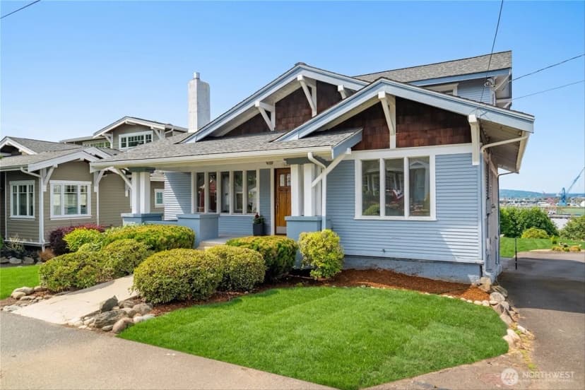 Property photo for 607 Warren Avenue, Everett photo 3