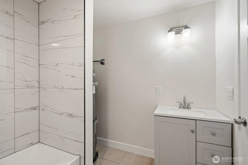 Property photo for 218 E King St, Aberdeen photo 17