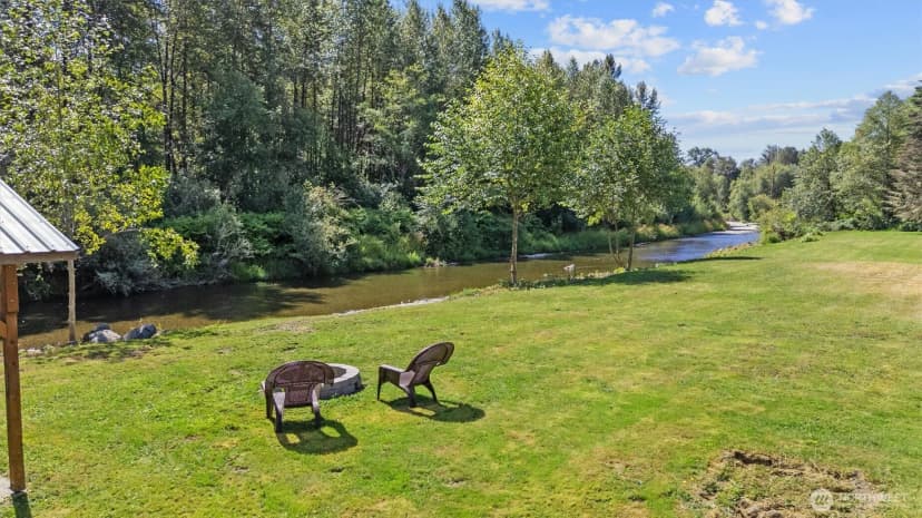 Property photo for 2109 Russell Road, Snohomish photo 38