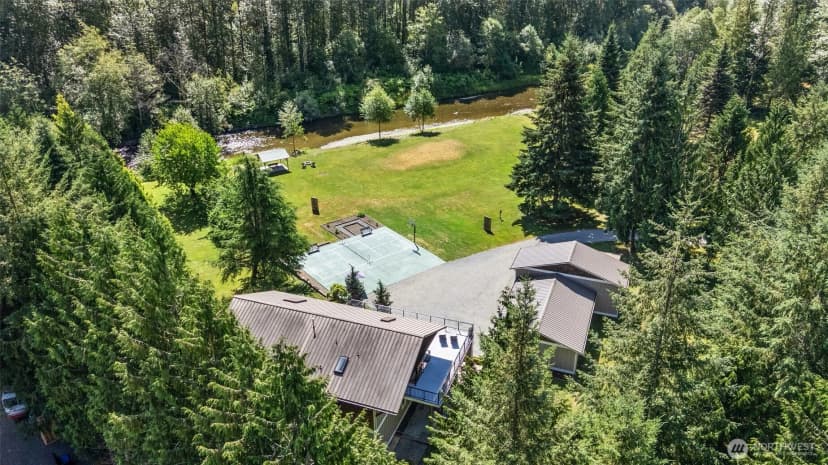 Property photo for 2109 Russell Road, Snohomish photo 35