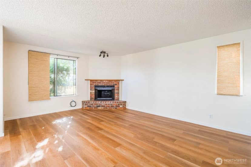 Property photo for 25027 110th Pl Se #17d, Kent photo 12