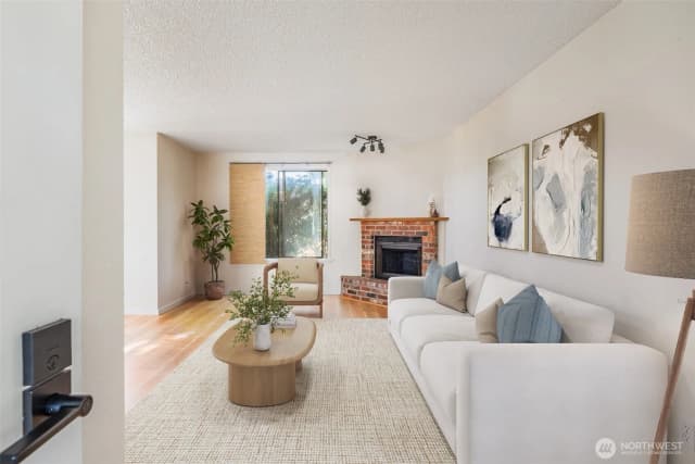 Property photo for 25027 110th Pl Se #17d, Kent photo 5