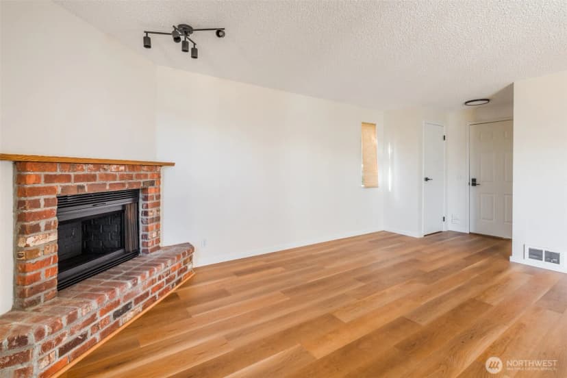 Property photo for 25027 110th Pl Se #17d, Kent photo 10