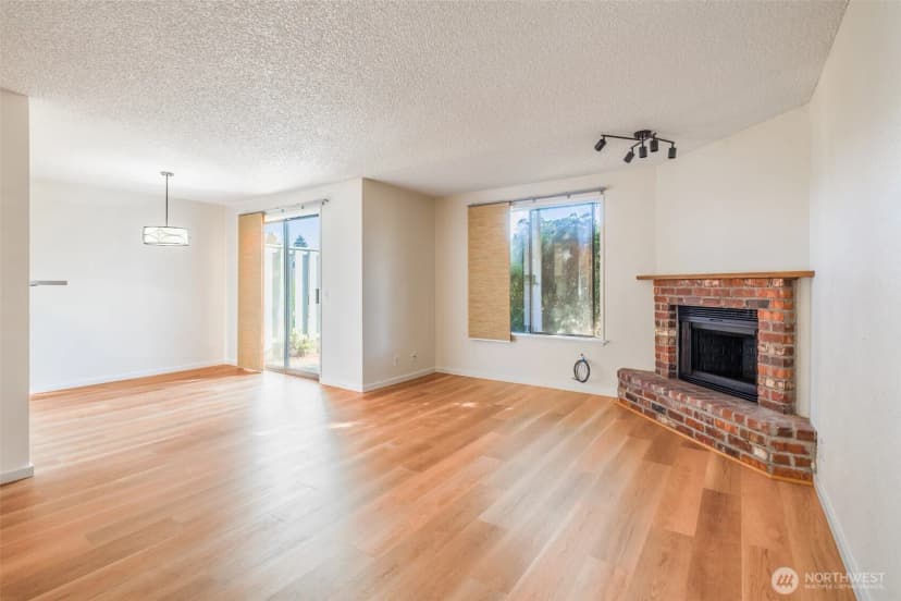 Property photo for 25027 110th Pl Se #17d, Kent photo 8