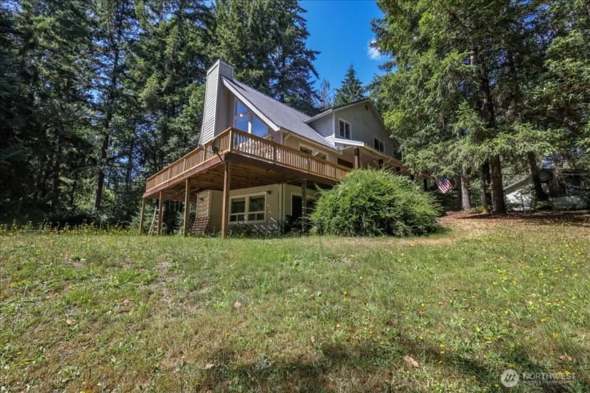 Property photo for 19002 20th Street Nw, Lakebay photo 2