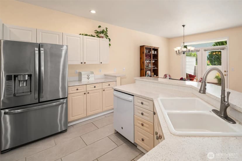 Property photo for 7117 87th Avenue Court Sw, Lakewood photo 14