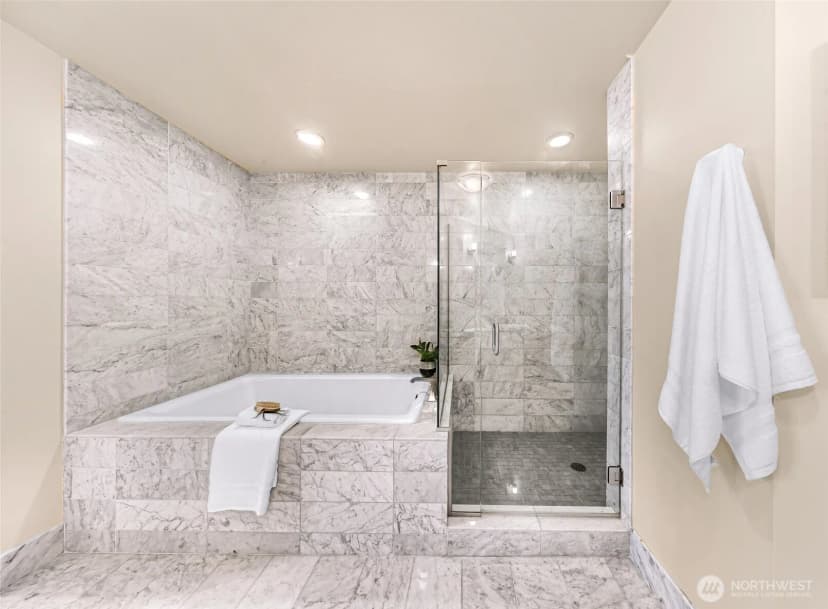 Property photo for 1920 4th Avenue #2605, Seattle photo 16