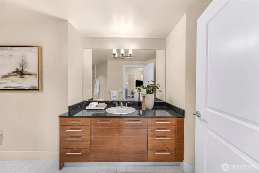 Property photo for 1920 4th Avenue #2605, Seattle photo 23