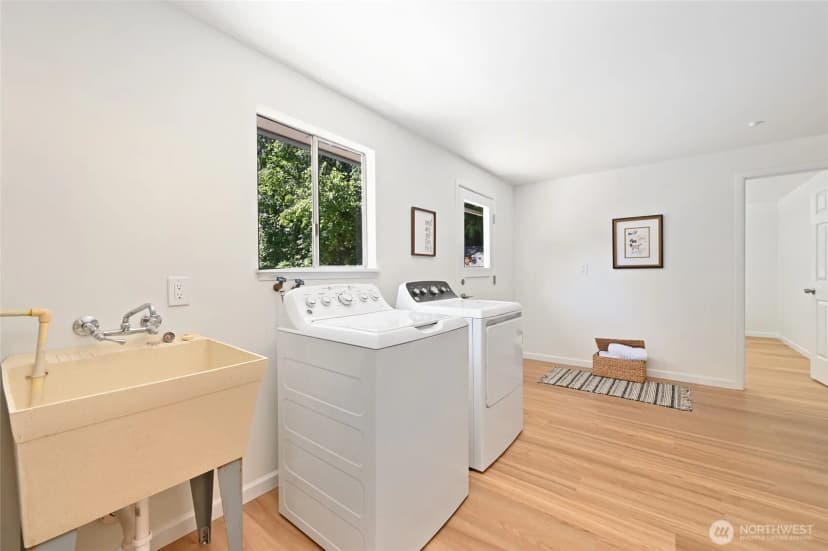 Property photo for 305 Nw 198th Street, Shoreline photo 20