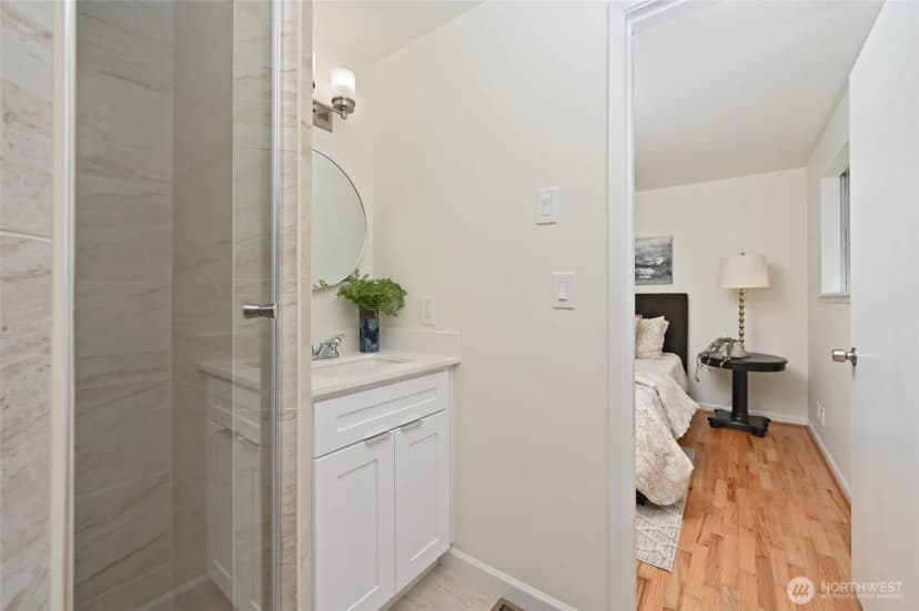 Property photo for 305 Nw 198th Street, Shoreline photo 26