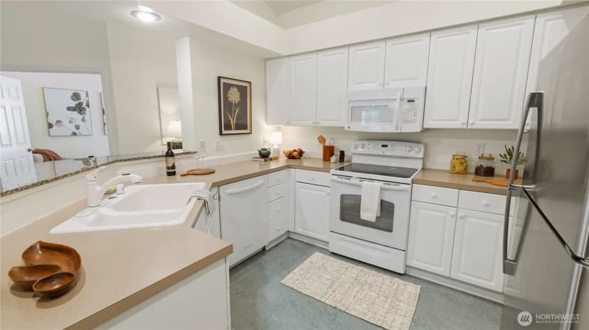 Property photo for 424 228th Street Sw #h203, Bothell photo 13