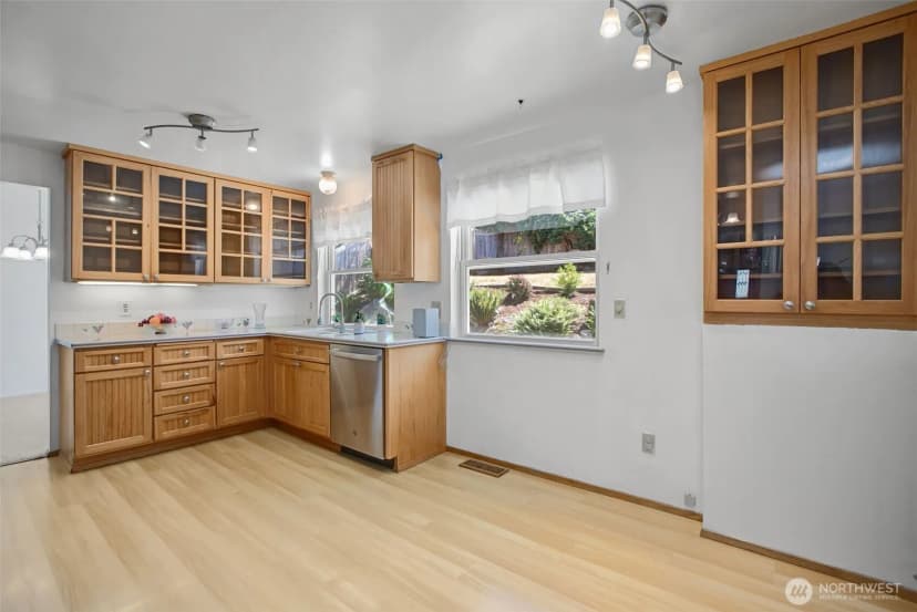 Property photo for 4411 S 263rd Street, Kent photo 10