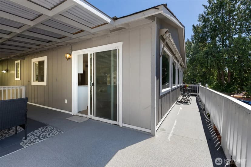 Property photo for 28430 14th Avenue S, Federal Way photo 9